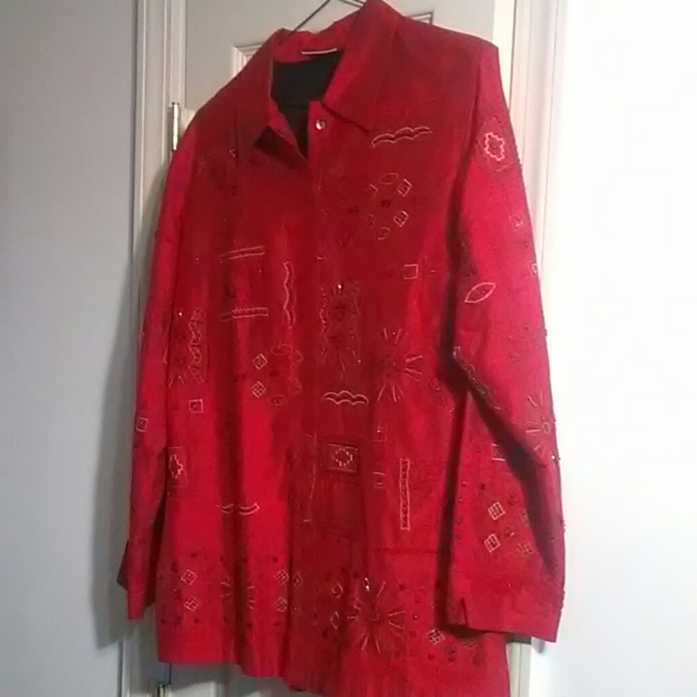 Shirt - Picture 4 of 4